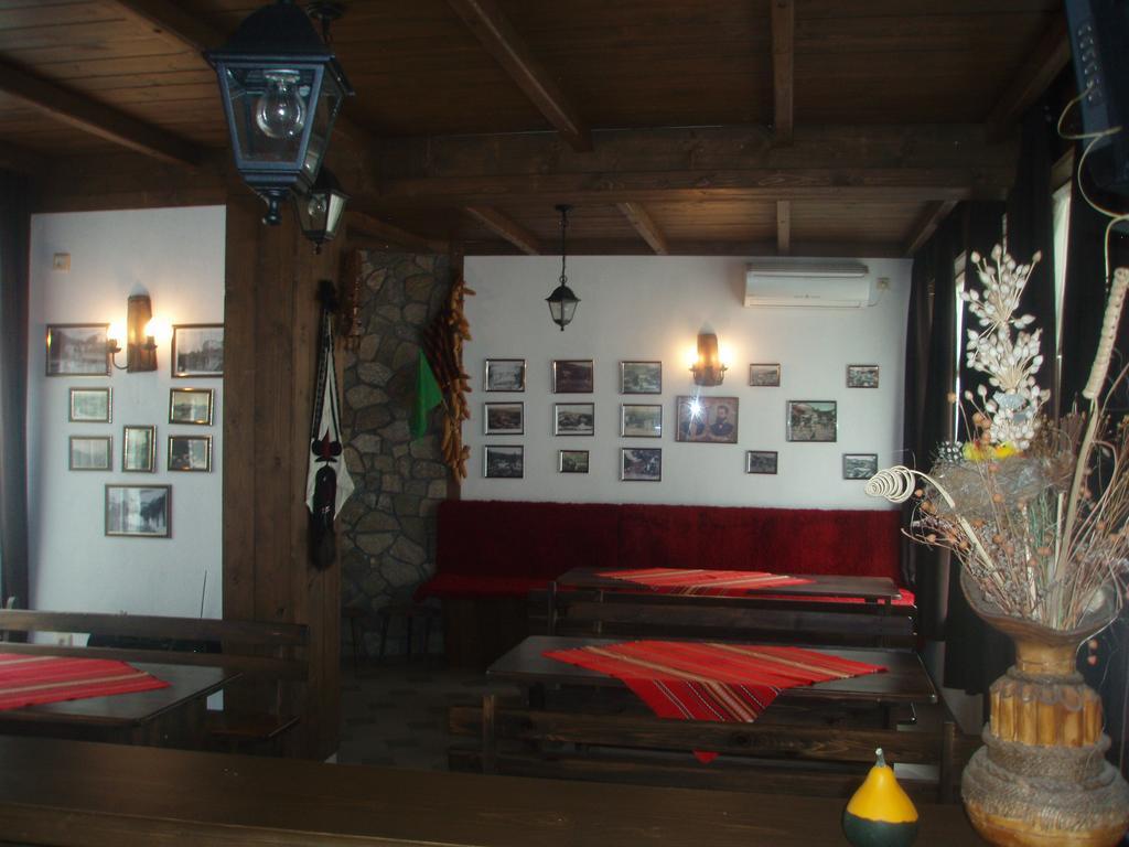 Mania Guest House Kalofer Bilik gambar