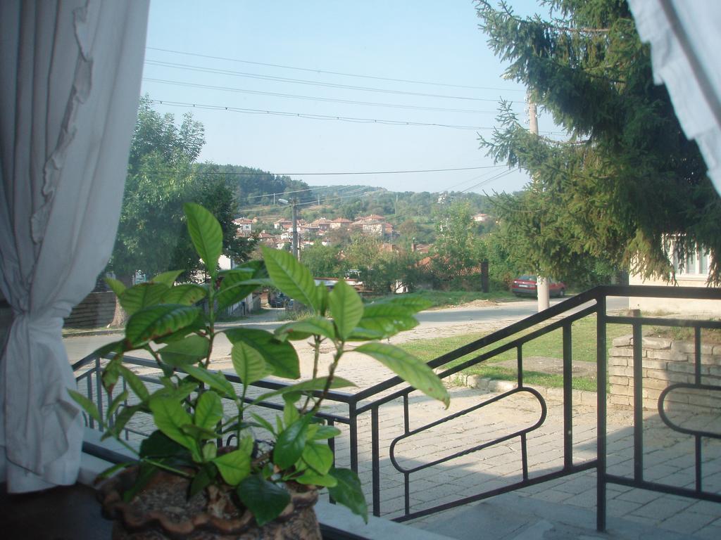 Mania Guest House Kalofer Luaran gambar