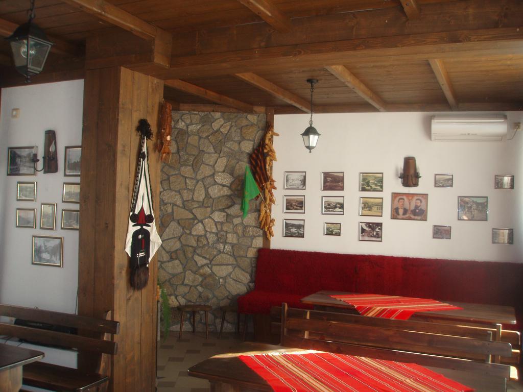 Mania Guest House Kalofer Luaran gambar