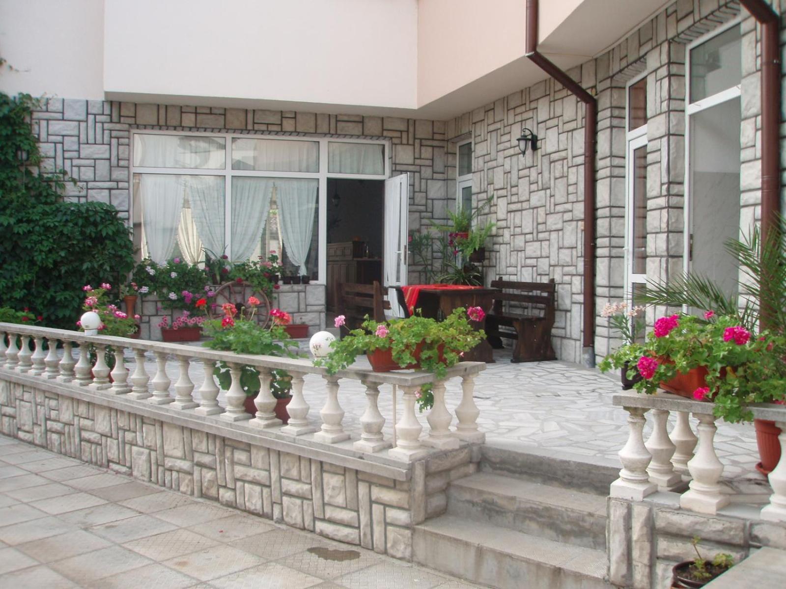 Mania Guest House Kalofer Luaran gambar